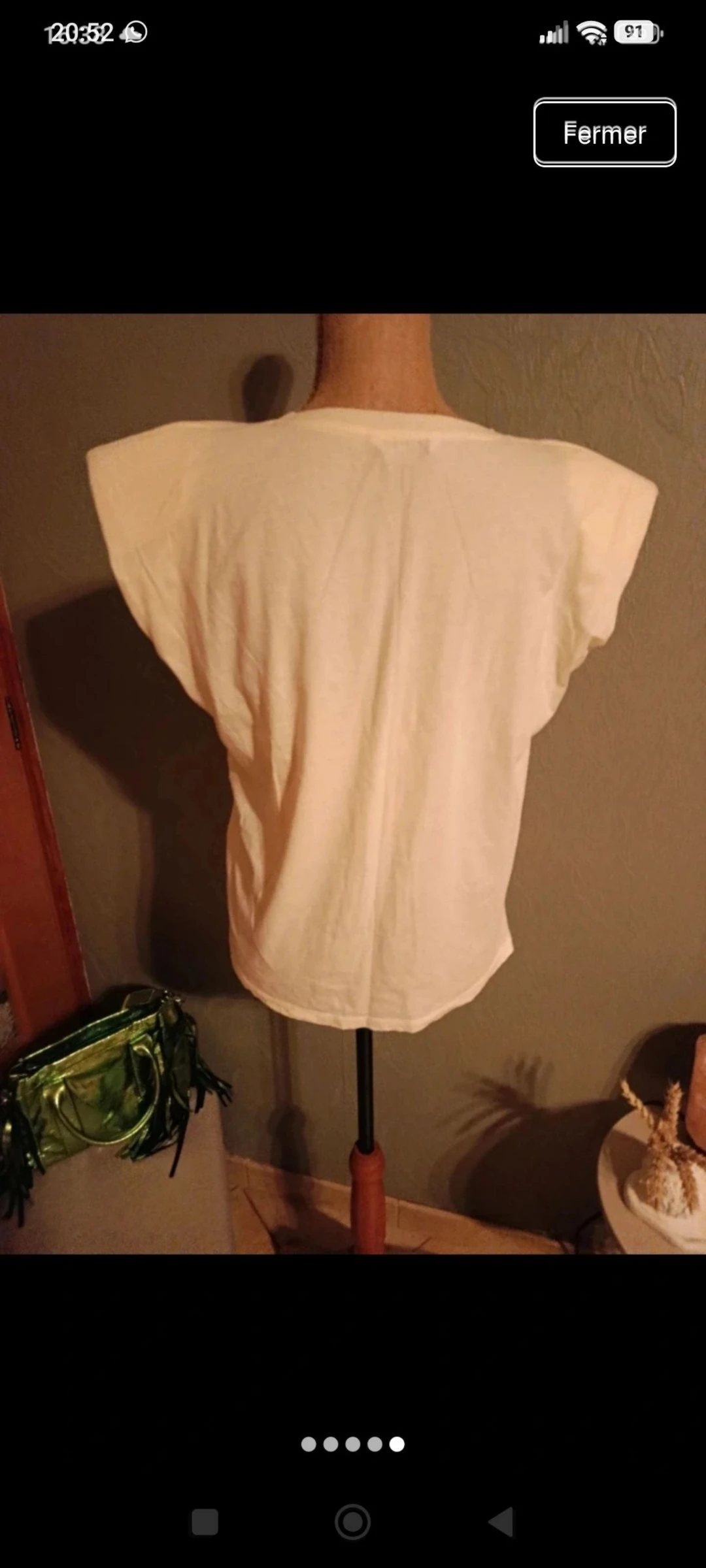 Camiseta sem mangas com ombros à mostra – photo 5
